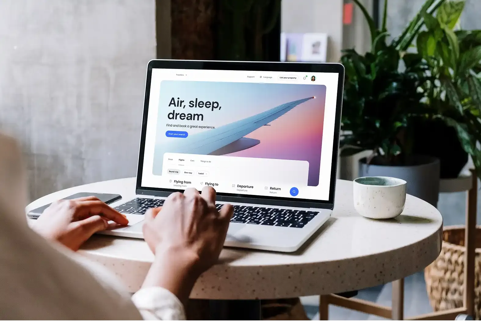 Full width banner mobile